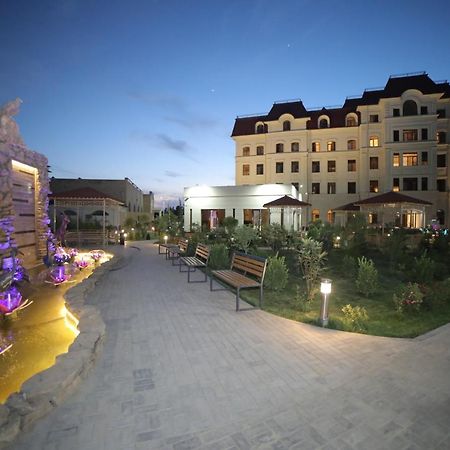 Termez Palace Hotel & Spa Екстер'єр фото