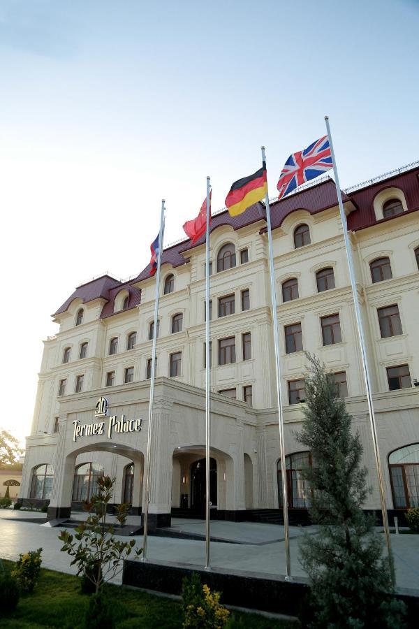 Termez Palace Hotel & Spa Екстер'єр фото